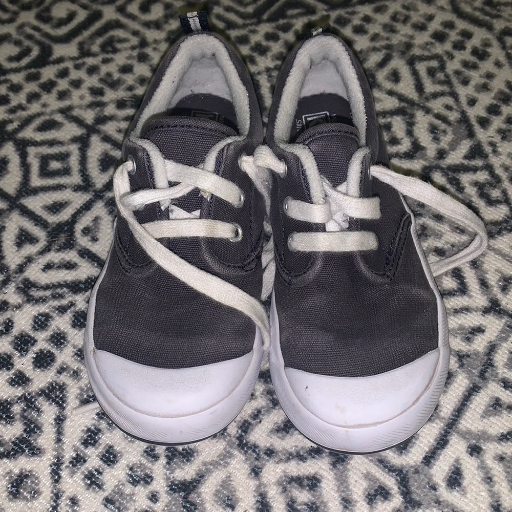 Keds boys sz 10 sneakers shoes
